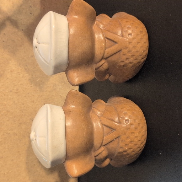 Vintage Twin Winton Baby Elephant Salt and Pepper Shakers California Pottery - Picture 3 of 7